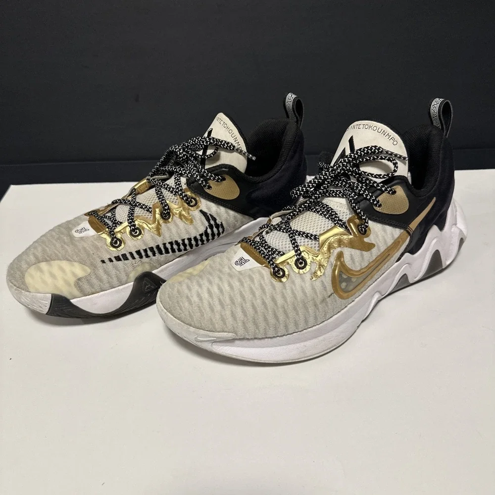Nike Giannis Immortality Championship Size 10.5 White Gold CZ4099-100 Basketball